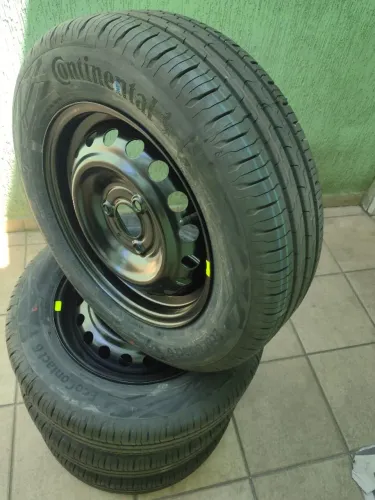 Jogo de Pneus Continental EcoContact6 Aro 14 Com Rodas ORIGINAIS Kwid "NOVO SEM USO".