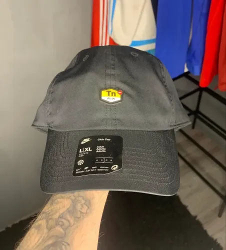 Boné Nike Tn