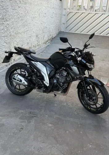 FAZER 250