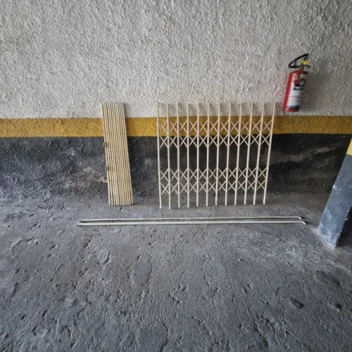 Janelas pantograficas de ferro