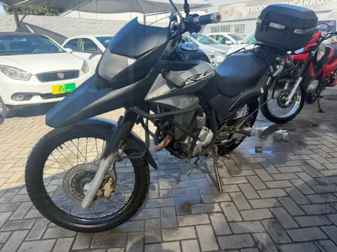 XRE 300 2015 A mais barata do mercado por 13.990