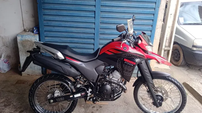 Xtz 250 lander pouco rodada