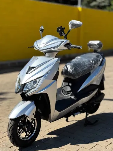 Mota Elétrica MÔNACO - 1000W | Autonomia 100km | À Prova de Água