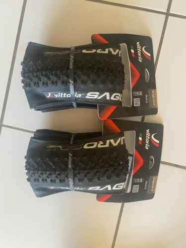 Pneu Vittoria Saguaro aro 29 2.0