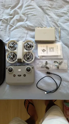 Drone DJI Neo Ultra Leve 4K 