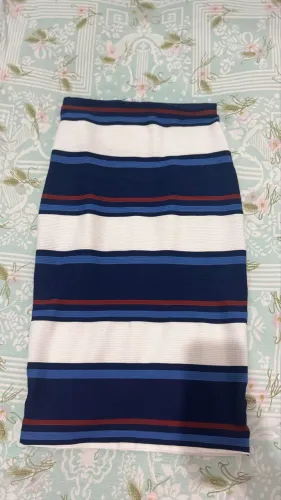 Saia midi tricot colcci