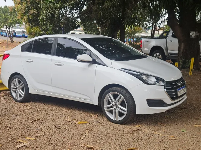 Hyundai HB20S Comfort Plus 1.0 TB Flex 12V Mec. 2018