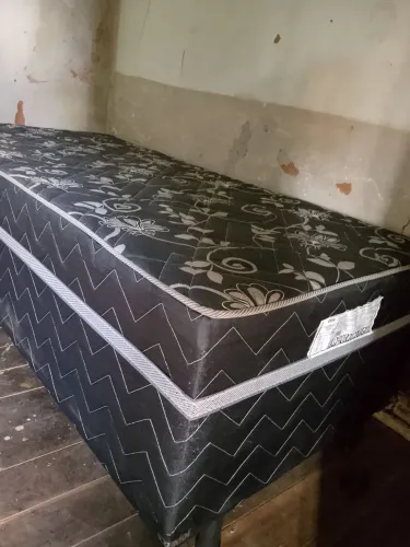 Cama de solteiro