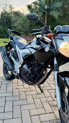 Yamaha Fazer 2010/2011
