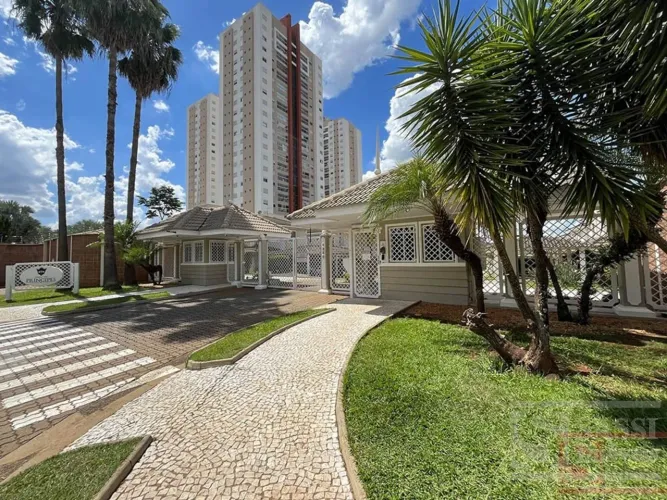 Casa em Condomínio à venda 3 quartos em JARDIM AQUARIUS