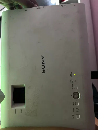 Projetor Multimidia SONY VPL-DX130B com defeito