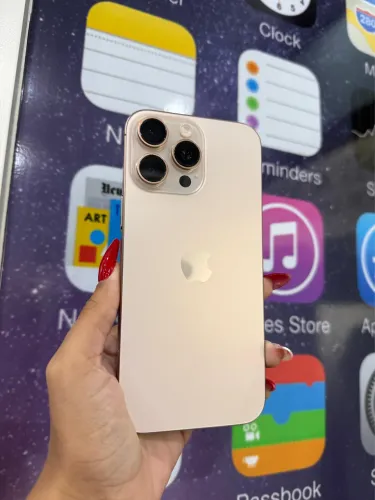 16 PRO MAX 512GB. - usado em estado de novo sem marcas