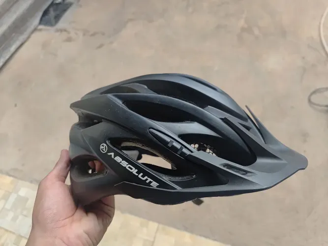 Capacete Ciclismo Absolute Preto