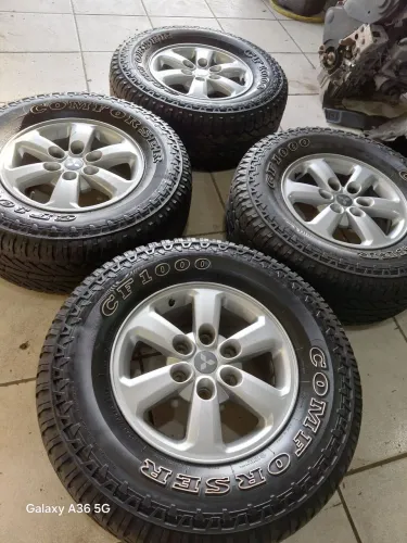 Jogo Roda L200 triton roda com pneu L200 triton<br>P265/70R16