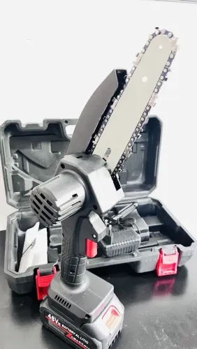 Mini motosserra elétrica a bateria