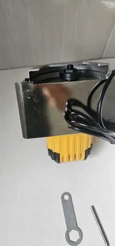 Serra mármore ou makita dewalt 220W