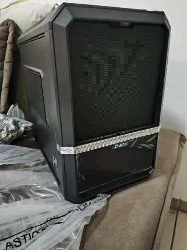 gabinete zalman m1