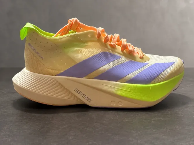 Tênis Adidas Adizero