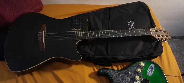 Violão Mrques VN12 