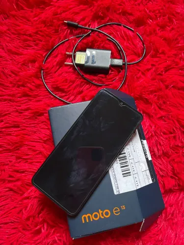 Vendo celular em boa condição