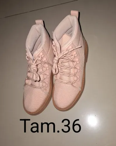 BOTA ACOLCHOADA ZAXY ROSE