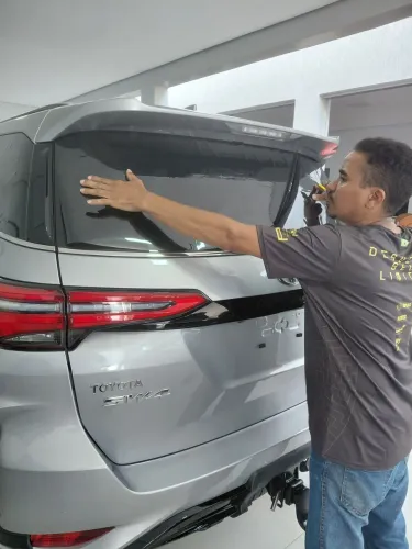 estalação de película automotiva e residencial