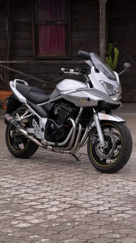 Suzuki Bandit 650S - 06/06