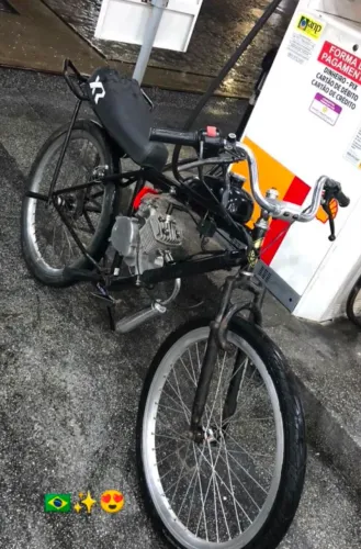 Pra vender tem só um mês de uso