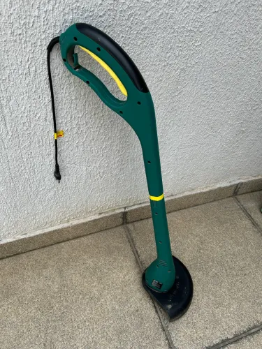 Aparador de grama Tekna TT 250