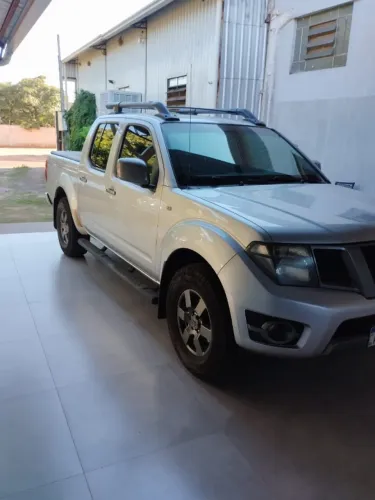 Nissan Frontier SV At.cd 4X4 2.5 TB Diesel Mec. 2014