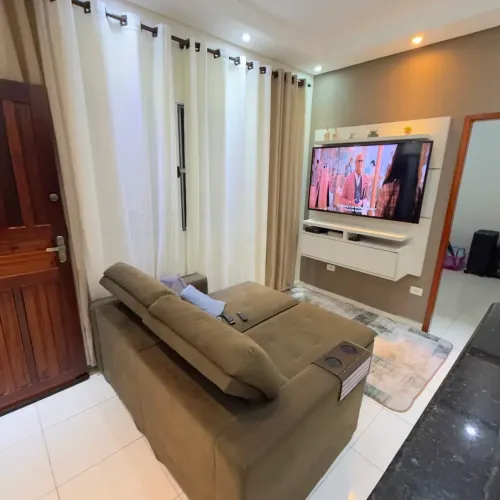 Imóvel para aluguel possui 58 metros quadrados com 2 quartos em Mirim - Praia Grande - SP