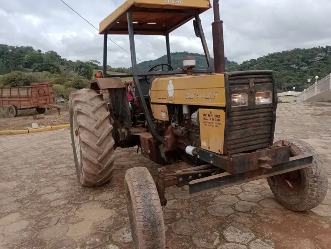 Trator Valmet 785