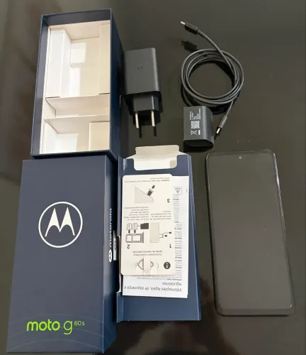Vendo Motorola Moto G60s em excelente estado de conservação, funcionando perfeitamente