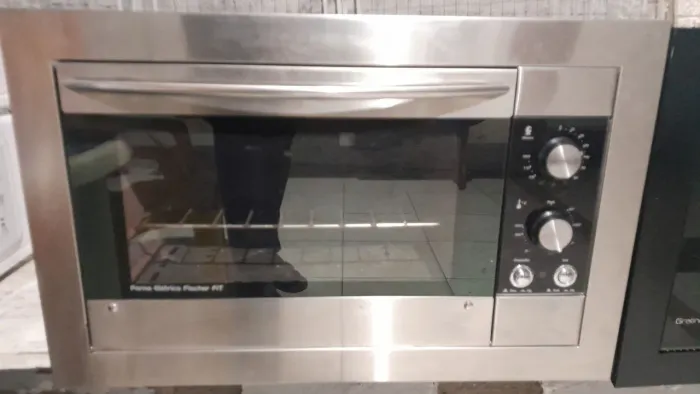 Vendo forno elétrico de embutido 44 litros