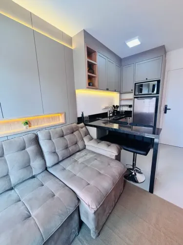 1 QUARTO MOBILIADO | ESTRUTURA COMPLETA | LOCALIZAÇÃO PRIVILEGIADA | CENTRO
