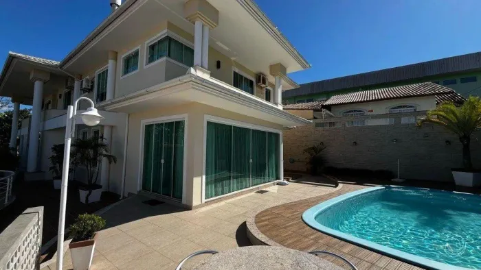 Casa para Venda em Florianópolis, Canto, 6 dormitórios, 6 suítes, 11 banheiros, 7 vagas