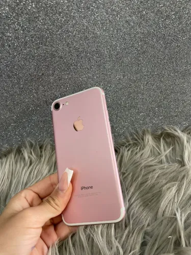 IPHONE 7