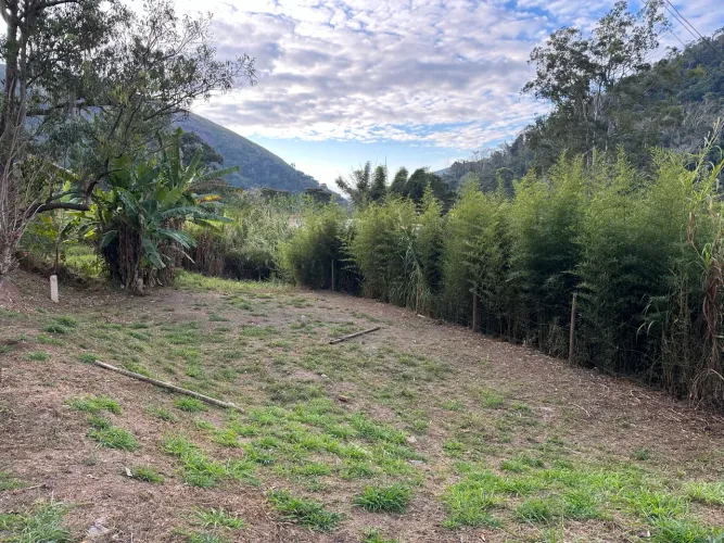 Vendo ou troco terreno na entrada do vila rica , Pedro do Rio