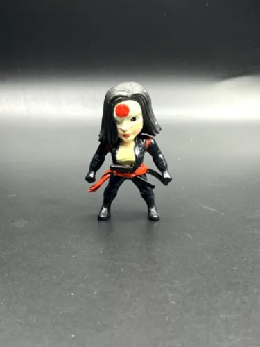 BONECO MINIATURA KATANA VERSAO ESQUADRAO SUICIDA JADA TOYS METAL 6CM