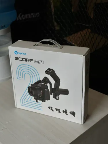 Gimbal Estabilizador FeiyuTech SCORP Mini 2 - Estado de Novo (Nunca Usado)