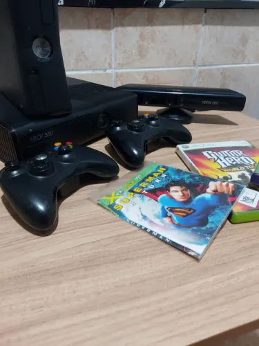 ? Lote 2 Xbox 360 Slim Para Reparo | Ideal para Técnicos | Leia a Descrição