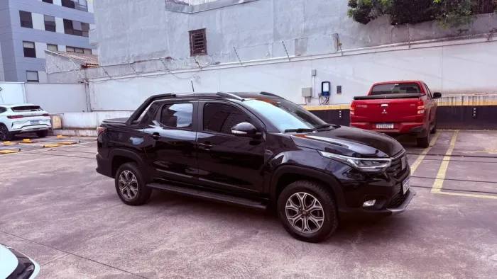 Fiat Strada Volcano 1.3 Flex 8V CD 2021