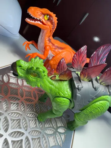 Dinossauro de brinquedo