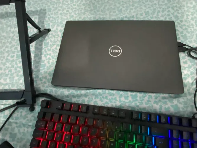 Notebook Dell latitude 8ram 256 gigas 