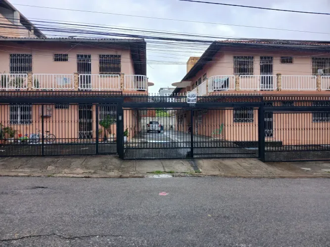Imóvel para aluguel com 48 metros quadrados com 2 quartos em Parquelândia - Fortaleza - CE