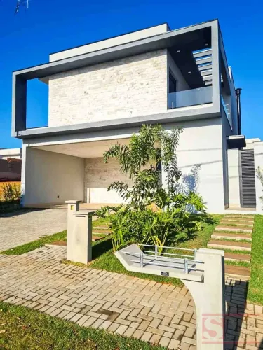 Casa em Condomínio em JARDIM COLINAS DE SÃO JOÃO