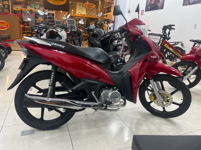 125 Avelloz com 100 reais de entrada