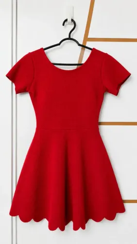 Vestido Vermelho Costa em V