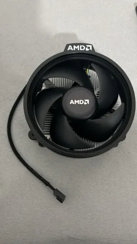 Cooler AMD Wraith Stealth