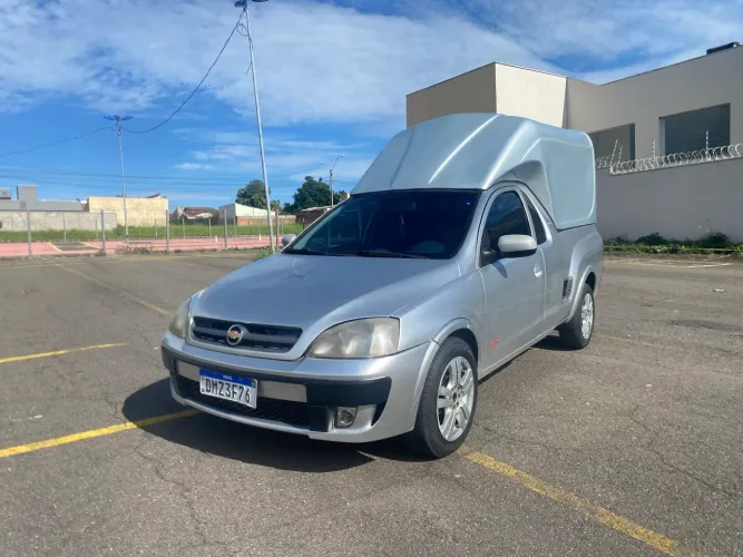 Chevrolet Montana Sport 1.8 MPFI Flexpower 8V 2005